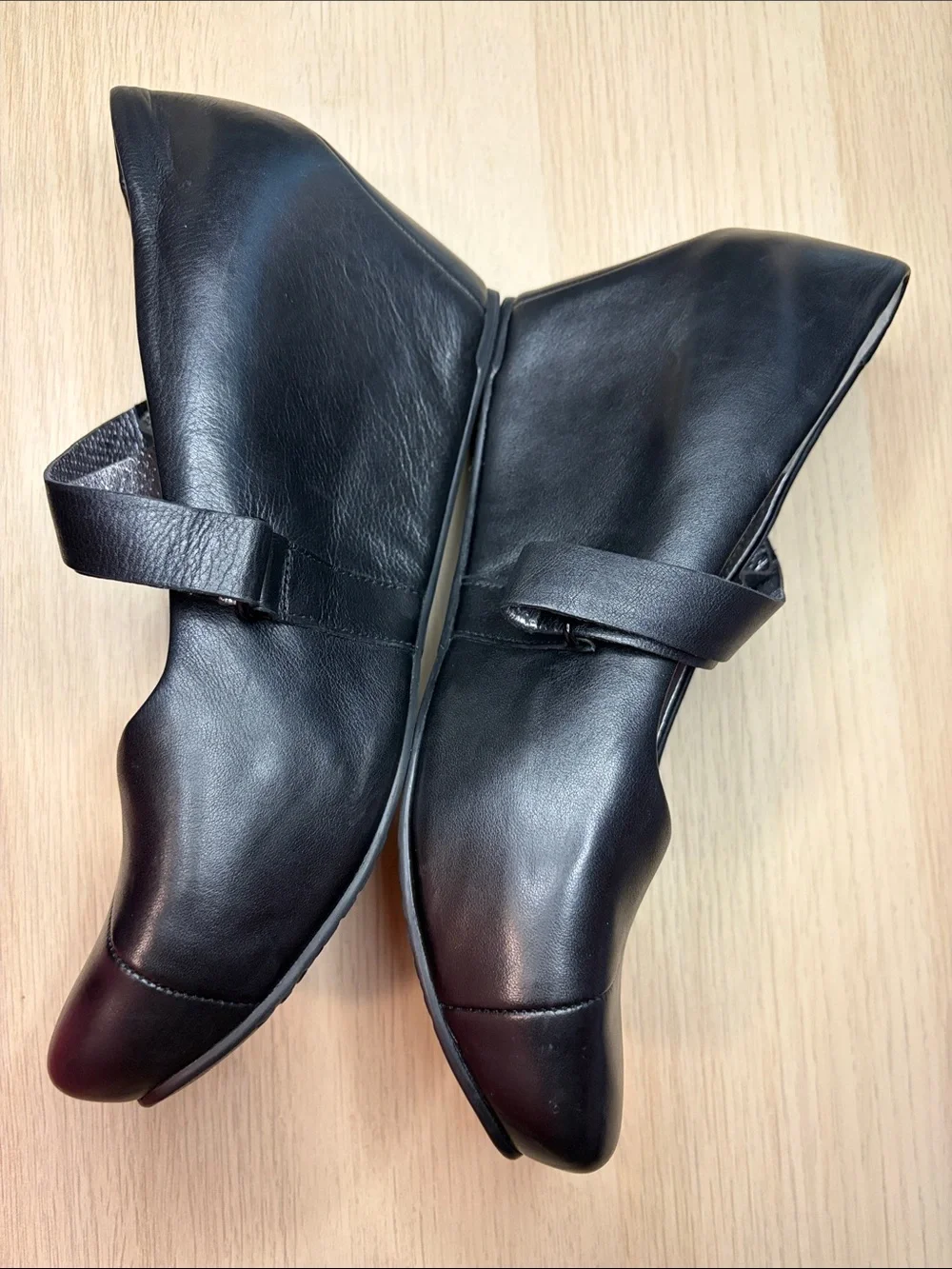 Tsubo Black Leather Mary Jane Wedges with Cross Strap